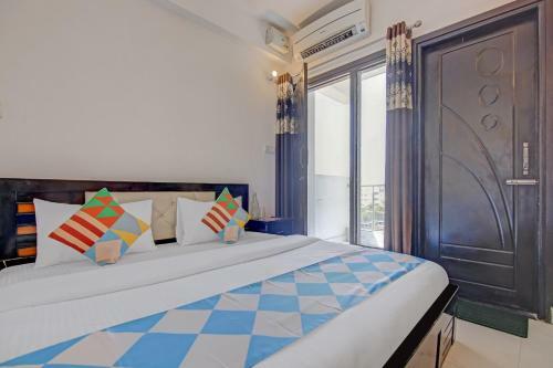 Hotel Oyo 77867 Flagship Silver Palace