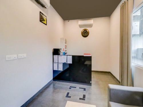 Hotel Collection O 163 Grey House