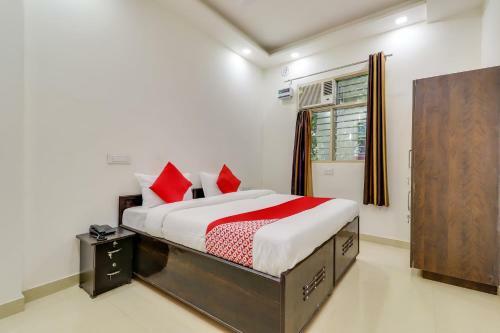 Hotel Oyo Flagship 75888 Kd House