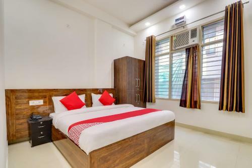 Hotel Oyo Flagship 75888 Kd House