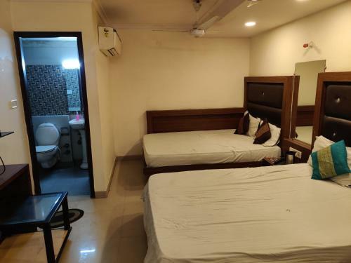 Hotel Kumar Palace