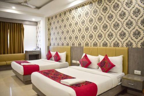 Hotel Airport Smart Stay