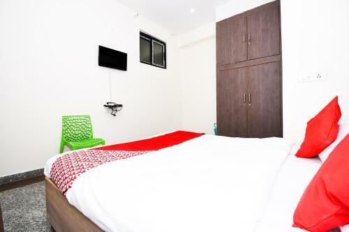 Oyo 27876 Hotel Preminn