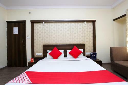 Oyo 28655 Hotel Shri Krishna