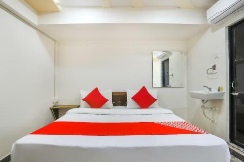 Oyo 69018 Hotel Jet Inn