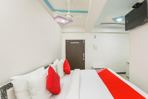 Oyo 69018 Hotel Jet Inn