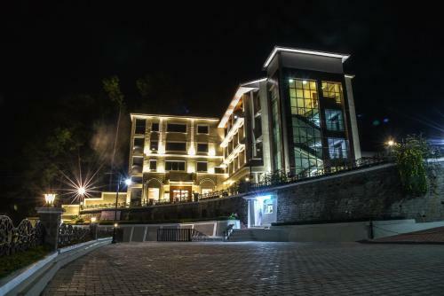 Hotel Justa Palampur Resort & Convention Centre
