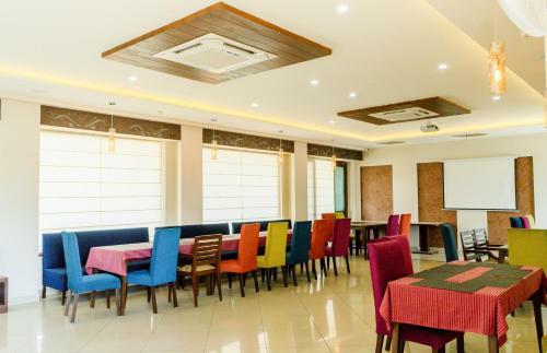 Hotel Justa Palampur Resort & Convention Centre