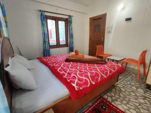 Hotel Holiday Home, Palampur