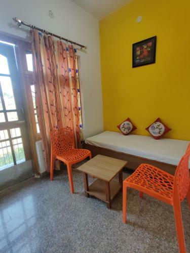 Hotel Holiday Home, Palampur
