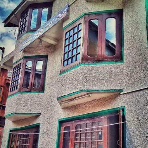 Hostal Snow Peak Guest House