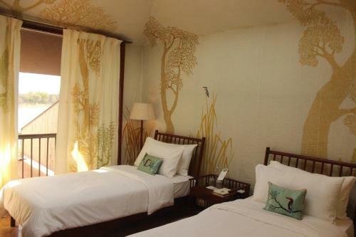 Hotel Raas Chhatrasagar