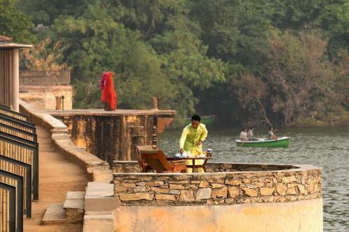 Hotel Raas Chhatrasagar