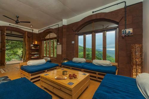 Saffronstays Avabodha Villa, Panchgani