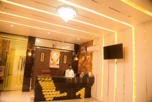 Hotel Divya Inn