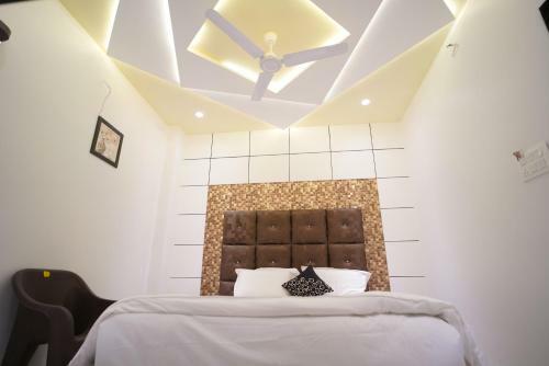 Hotel Divya Inn