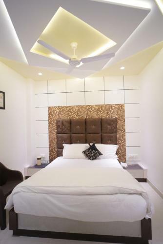 Hotel Divya Inn