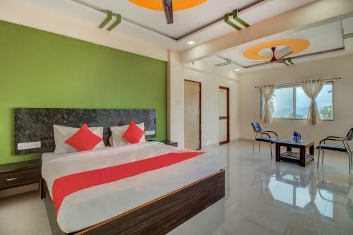 Hotel Oyo 23505 S Ramada Village