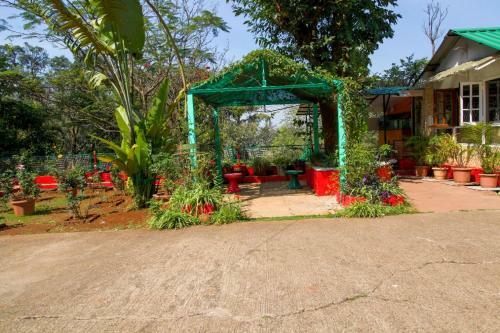 Hotel Wonder Woods Resort
