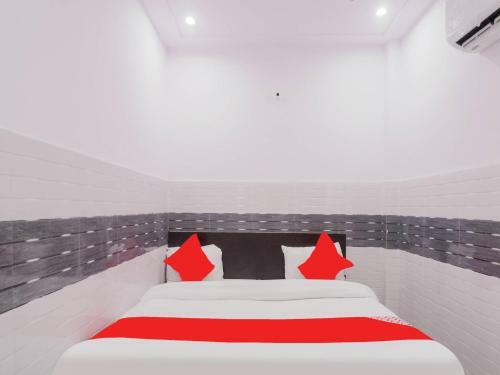 Oyo 79597 Hotel Sapphire