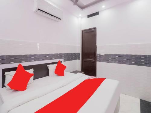 Oyo 79597 Hotel Sapphire