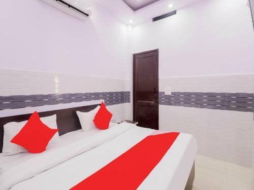 Oyo 79597 Hotel Sapphire