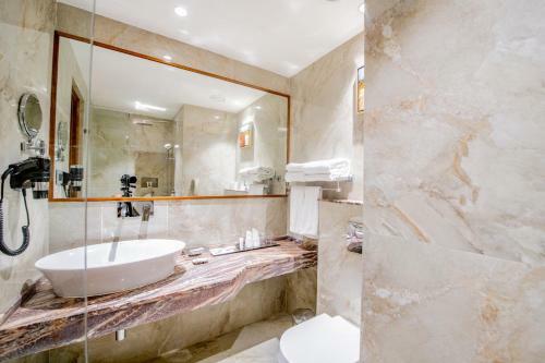 Hotel Best Western La Vista Pathankot