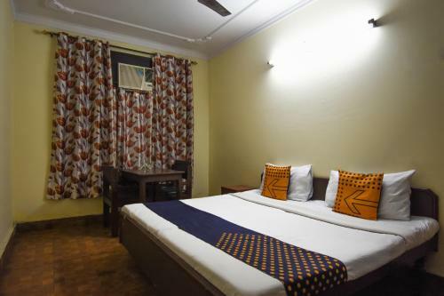 Hotel Spot On 64174 Tej Residency