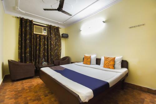 Hotel Spot On 64174 Tej Residency