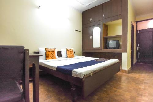 Hotel Spot On 64174 Tej Residency
