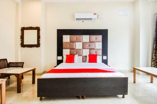 Hotel Uttam