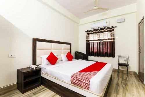 Oyo 75217 Hotel Navya Grand