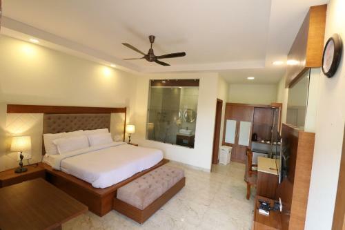 Hotel Mohan Contienental