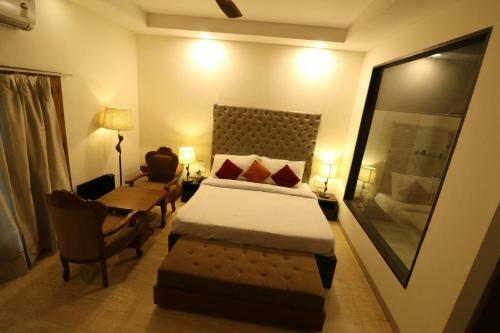 Hotel Mohan Contienental