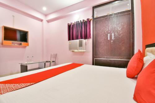 Oyo 79547 Hotel Magadh Imperial