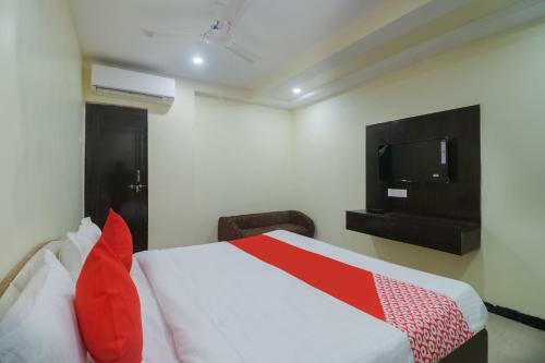 Oyo 47995 Hotel Prince