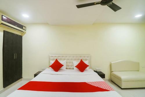 Oyo 47995 Hotel Prince