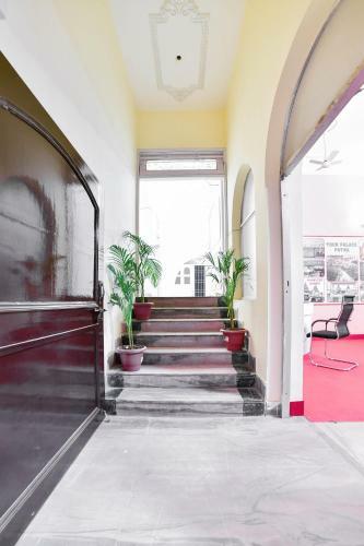 Hotel Oyo 70531 P.sahi Palace