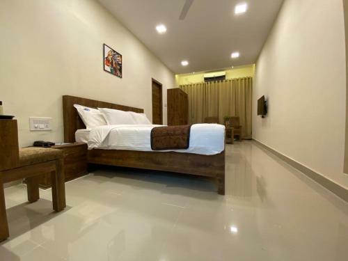 Hotel Kpm Residency