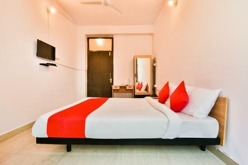Hotel Oyo Flagship 76387 Ag Colony