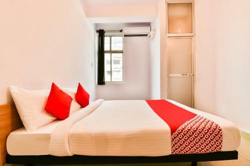 Hotel Oyo Flagship 76387 Ag Colony