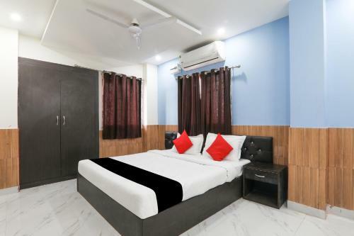 Capital O 78105 Hotel Figtree Premier