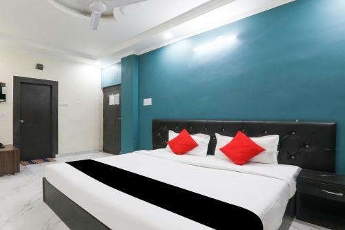 Capital O 78105 Hotel Figtree Premier