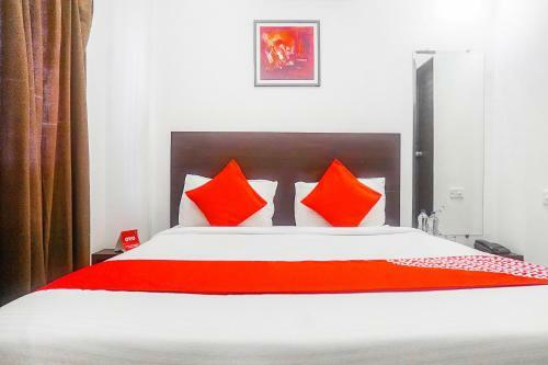 Hotel Oyo 15741 Z Inn