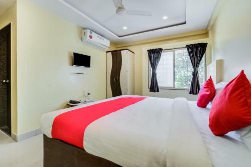 Hotel Oyo 27822 Amrut Executive