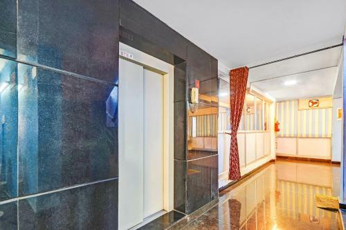 Hotel Fabexpress Ss Luxury Apartment