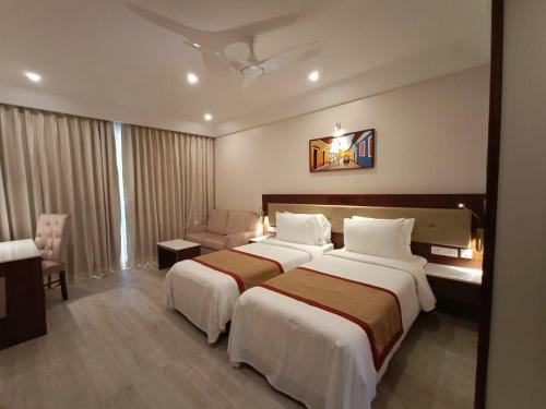 Hotel Sobit Sarovar Portico