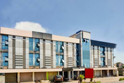 Hotel Oyo Flagship 43289 Srikrishnan Residency Raja Mill Rd