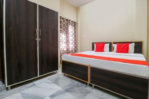 Oyo 67253 Hotel Andrew's