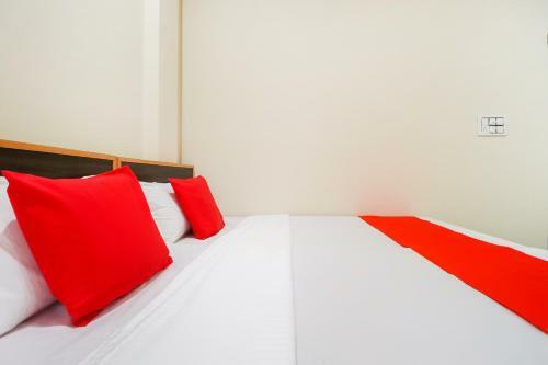 Oyo 67253 Hotel Andrew's